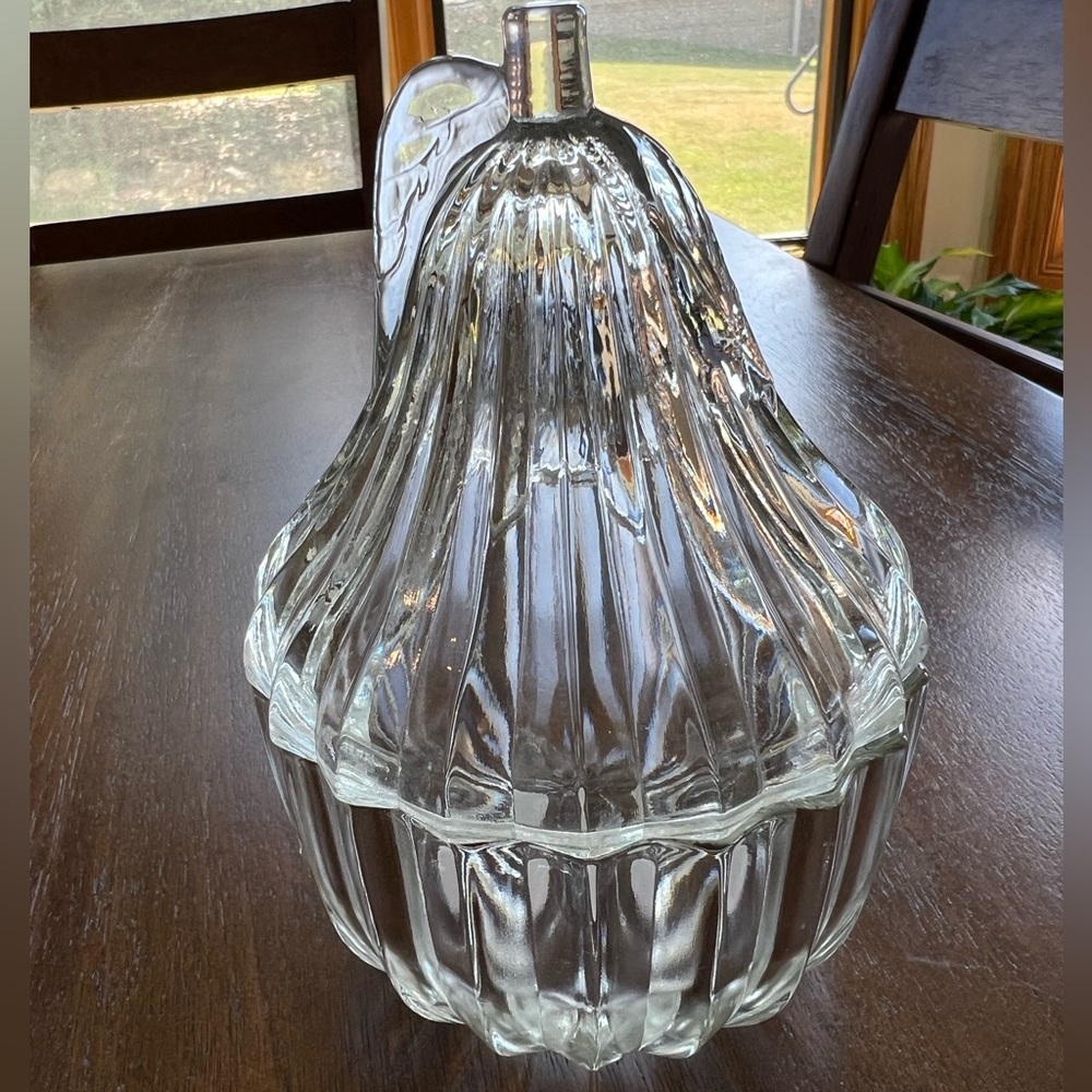 Pear shaped Jeanette Glass Candy Dish